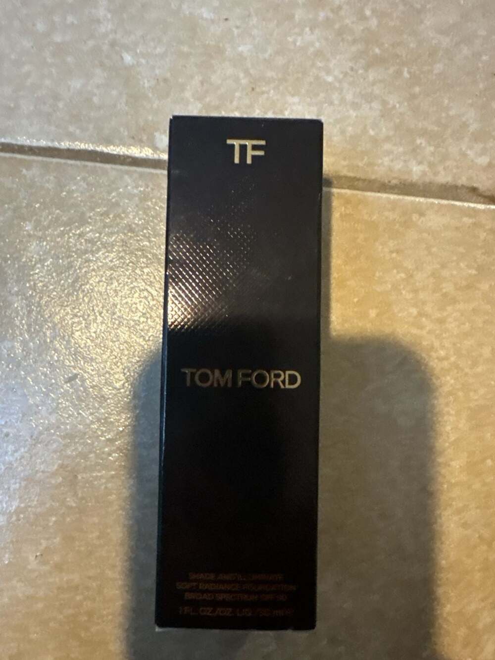 Tom Ford Shade and Illuminate Soft Radiance Foundation SPF 50, 5.5 BISQUE  1 fl
